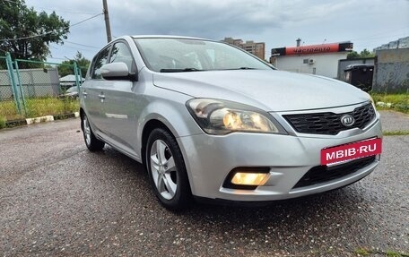 KIA cee'd I рестайлинг, 2011 год, 640 000 рублей, 3 фотография