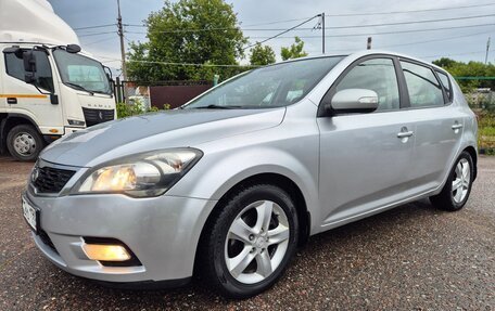 KIA cee'd I рестайлинг, 2011 год, 640 000 рублей, 11 фотография