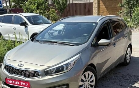 KIA cee'd III, 2016 год, 1 410 000 рублей, 2 фотография