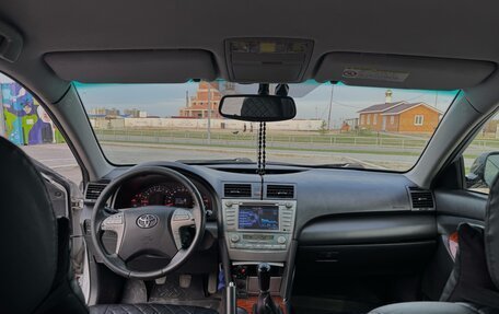 Toyota Camry, 2008 год, 700 000 рублей, 7 фотография