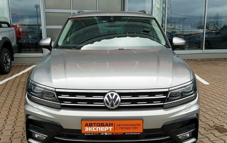 Volkswagen Tiguan II, 2020 год, 3 800 000 рублей, 2 фотография