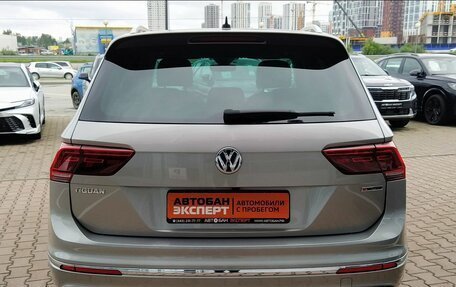 Volkswagen Tiguan II, 2020 год, 3 800 000 рублей, 5 фотография