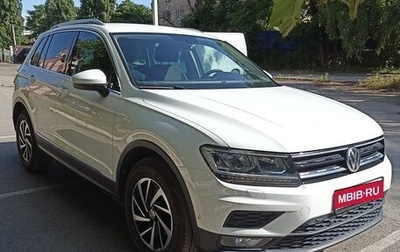 Volkswagen Tiguan II, 2018 год, 2 550 000 рублей, 1 фотография