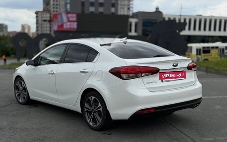 KIA Cerato III, 2018 год, 1 700 000 рублей, 3 фотография