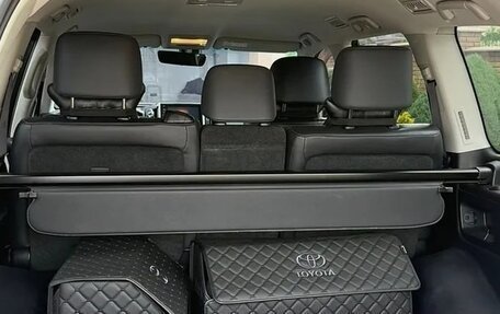 Toyota Land Cruiser 200, 2016 год, 5 270 000 рублей, 9 фотография