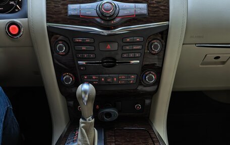 Nissan Patrol, 2011 год, 2 500 000 рублей, 11 фотография