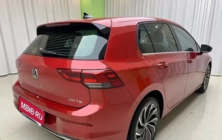 Volkswagen Golf VIII, 2022 год, 1 710 000 рублей, 4 фотография