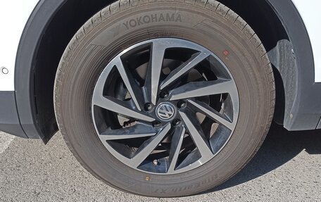 Volkswagen Tiguan II, 2018 год, 2 550 000 рублей, 12 фотография