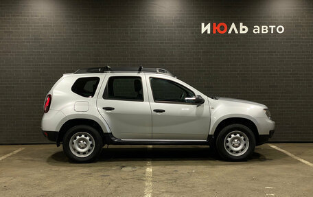 Renault Duster I рестайлинг, 2018 год, 1 000 000 рублей, 4 фотография