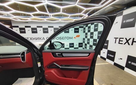 Porsche Cayenne III, 2023 год, 13 030 000 рублей, 11 фотография