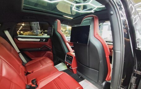 Porsche Cayenne III, 2023 год, 13 030 000 рублей, 16 фотография