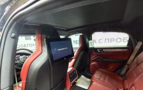 Porsche Cayenne III, 2023 год, 13 030 000 рублей, 17 фотография