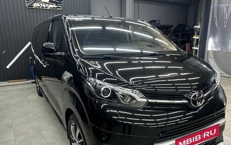 Toyota ProAce II, 2021 год, 6 400 000 рублей, 3 фотография