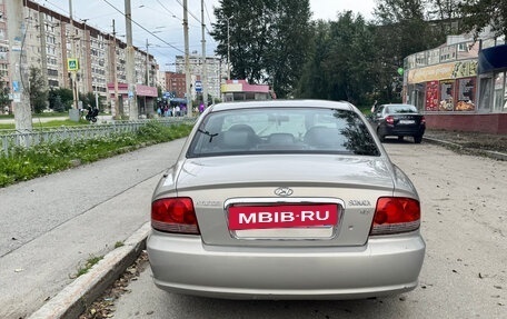 Hyundai Sonata IV рестайлинг, 2011 год, 500 000 рублей, 2 фотография