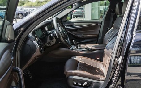 BMW 5 серия, 2018 год, 4 020 000 рублей, 12 фотография