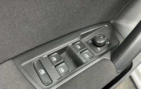 Volkswagen Tiguan II, 2019 год, 2 280 000 рублей, 23 фотография