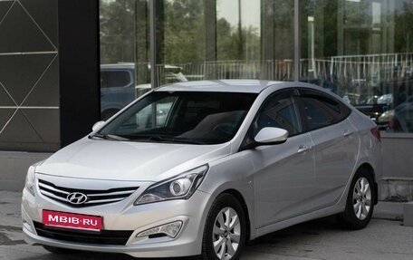 Hyundai Solaris II рестайлинг, 2016 год, 900 000 рублей, 1 фотография