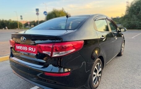 KIA Rio III рестайлинг, 2017 год, 1 100 000 рублей, 3 фотография