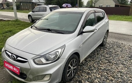Hyundai Solaris II рестайлинг, 2012 год, 590 000 рублей, 11 фотография