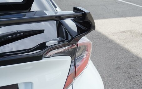 Toyota C-HR I рестайлинг, 2017 год, 2 035 000 рублей, 9 фотография