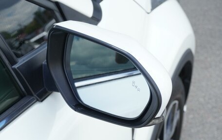 Toyota C-HR I рестайлинг, 2017 год, 2 035 000 рублей, 12 фотография