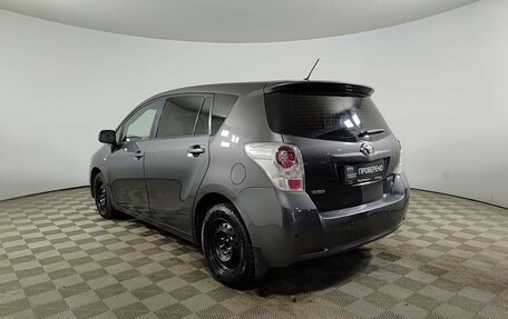 Toyota Verso I, 2011 год, 970 000 рублей, 8 фотография
