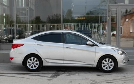Hyundai Solaris II рестайлинг, 2016 год, 900 000 рублей, 4 фотография