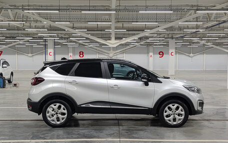 Renault Kaptur I рестайлинг, 2016 год, 1 390 000 рублей, 5 фотография