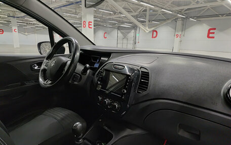 Renault Kaptur I рестайлинг, 2016 год, 1 390 000 рублей, 13 фотография