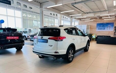 Toyota RAV4, 2018 год, 2 649 900 рублей, 6 фотография