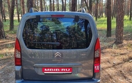 Citroen Berlingo II рестайлинг, 2012 год, 900 000 рублей, 5 фотография
