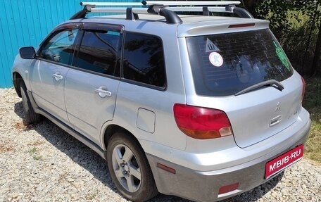 Mitsubishi Outlander III рестайлинг 3, 2004 год, 680 000 рублей, 1 фотография