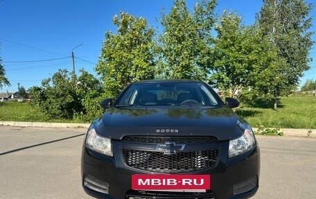 Chevrolet Cruze II, 2011 год, 515 000 рублей, 2 фотография