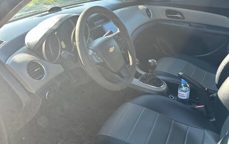 Chevrolet Cruze II, 2011 год, 515 000 рублей, 8 фотография