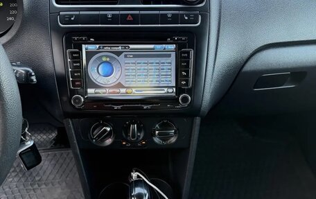 Volkswagen Polo VI (EU Market), 2011 год, 695 000 рублей, 11 фотография