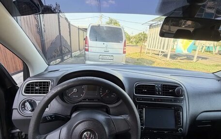Volkswagen Polo VI (EU Market), 2011 год, 695 000 рублей, 9 фотография
