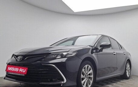 Toyota Camry, 2021 год, 2 867 000 рублей, 3 фотография
