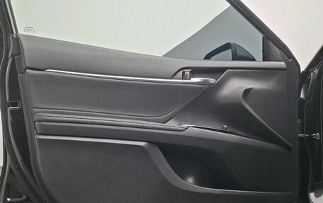 Toyota Camry, 2021 год, 2 867 000 рублей, 15 фотография