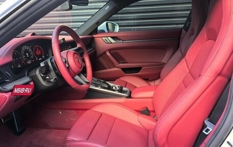 Porsche 911, 2024 год, 26 999 000 рублей, 9 фотография