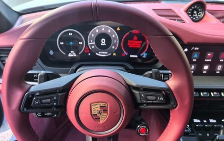Porsche 911, 2024 год, 26 999 000 рублей, 11 фотография