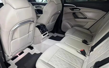 Audi Q5, 2025 год, 5 939 000 рублей, 8 фотография