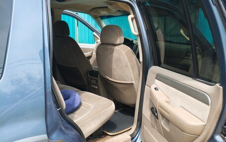 Ford Explorer III, 2002 год, 830 000 рублей, 10 фотография