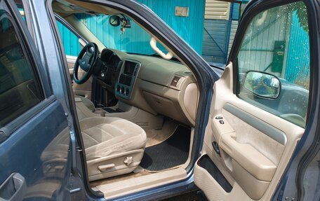 Ford Explorer III, 2002 год, 830 000 рублей, 11 фотография