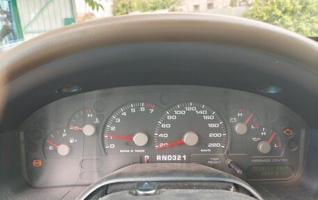 Ford Explorer III, 2002 год, 830 000 рублей, 27 фотография