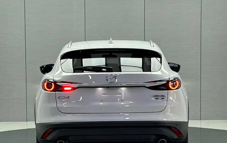 Mazda CX-4, 2023 год, 2 230 100 рублей, 5 фотография