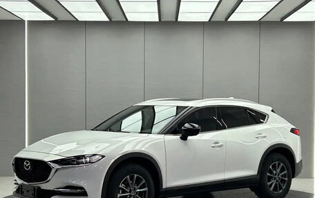 Mazda CX-4, 2023 год, 2 230 100 рублей, 1 фотография