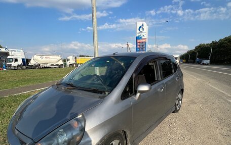 Honda Fit III, 2002 год, 360 000 рублей, 2 фотография