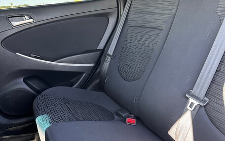 Hyundai Solaris II рестайлинг, 2015 год, 1 350 000 рублей, 13 фотография