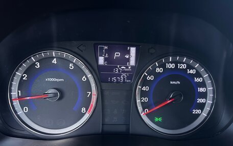 Hyundai Solaris II рестайлинг, 2015 год, 1 350 000 рублей, 16 фотография