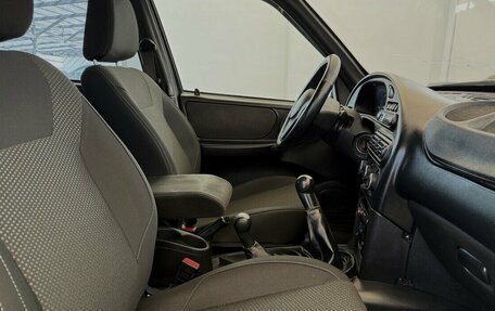 Chevrolet Niva I рестайлинг, 2018 год, 650 000 рублей, 10 фотография
